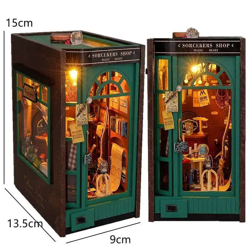 Book Nook Chapelle Romantique – Diorama miniature LED en bois à assembler