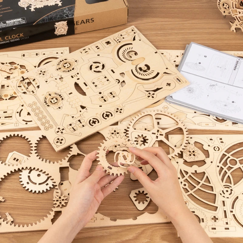 Horloge Hibou mécanique en bois à assembler