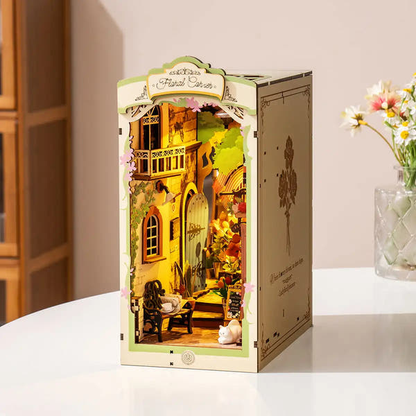 Book Nook Floral Corner – Diorama miniature LED TGB09