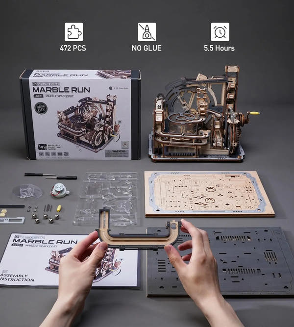 Circuit à billes mécanique en bois – Puzzle 3D (Night City)