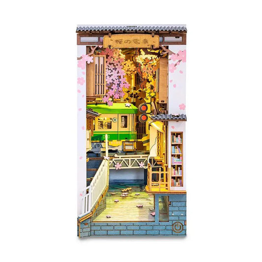 Book Nook Sakura Densya – Diorama miniature LED TGB01
